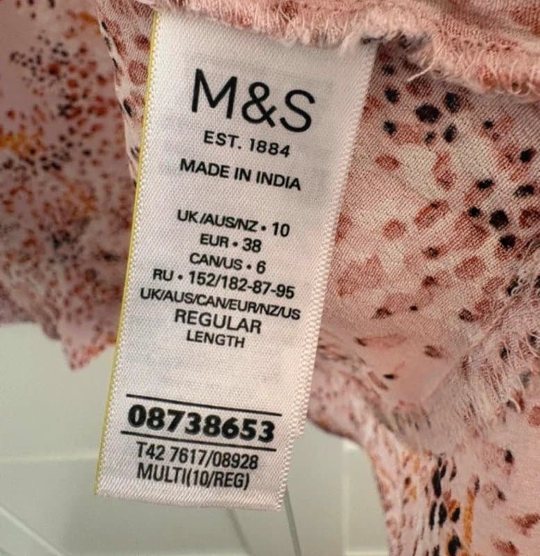Marks & Spencer Marks and Spencer’s patterned floral light weight summer tea dress size 10