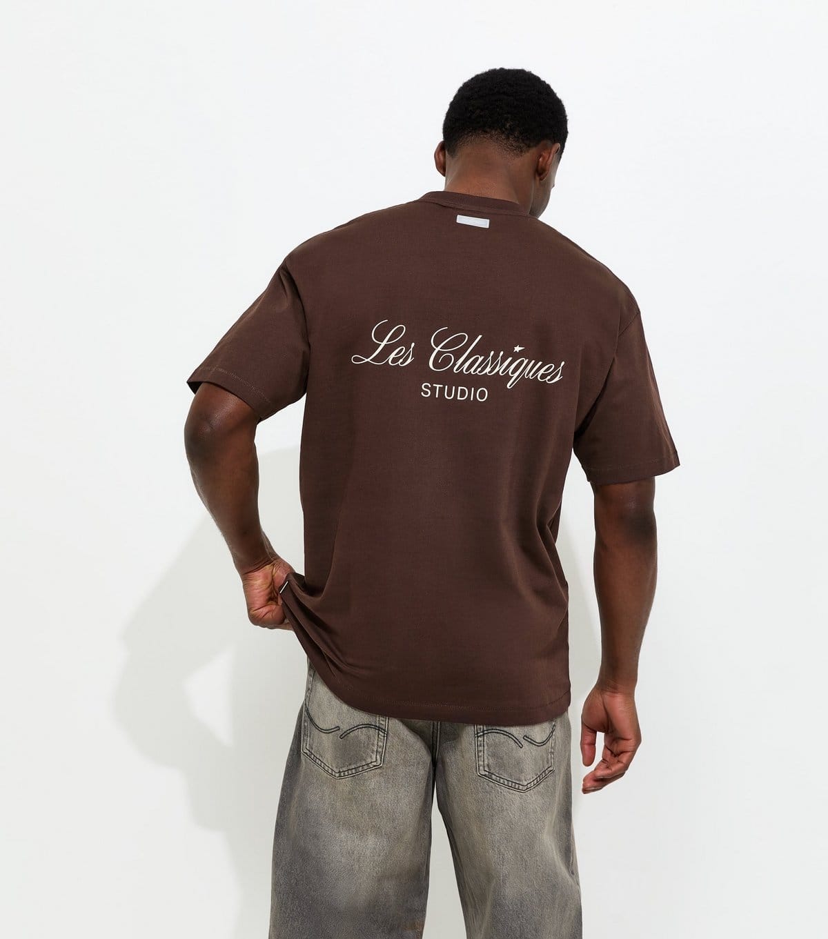 Only and Sons Men's Dark Brown Relaxed Les Classiques Print T-Shirt Only and Sons New Look - 1