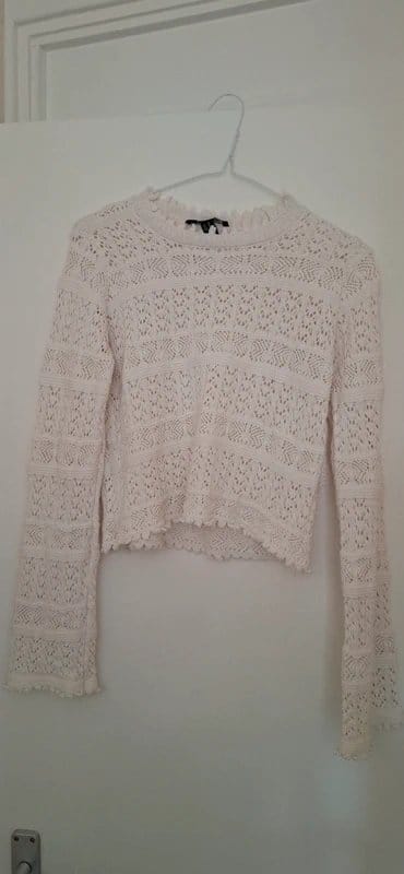New Look White Lace-Detailed Cropped Knit Top