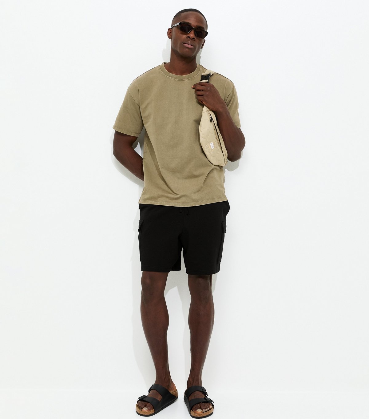 New Look Men's Dark Khaki Oversized Short Sleeve Washed T-Shirt New Look - 3