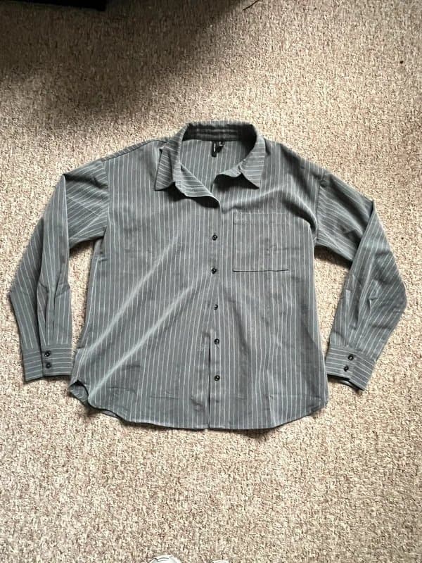 Vero Moda Grey striped collared loose shirt S