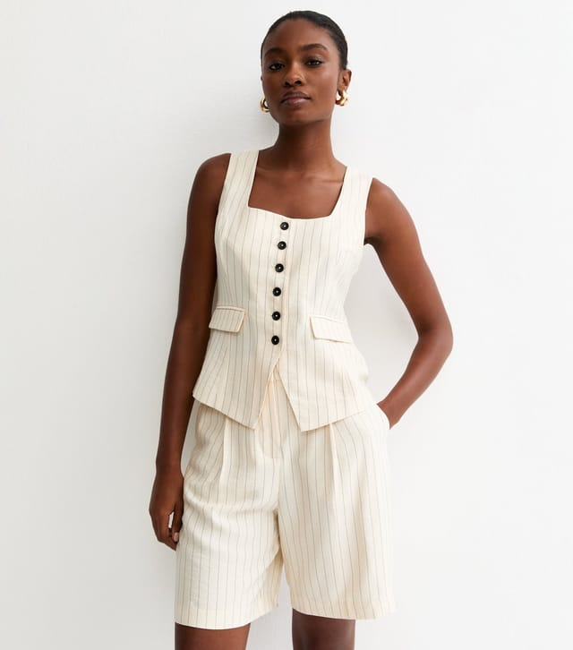 New Look Women's White Striped Shorts New Look - 2