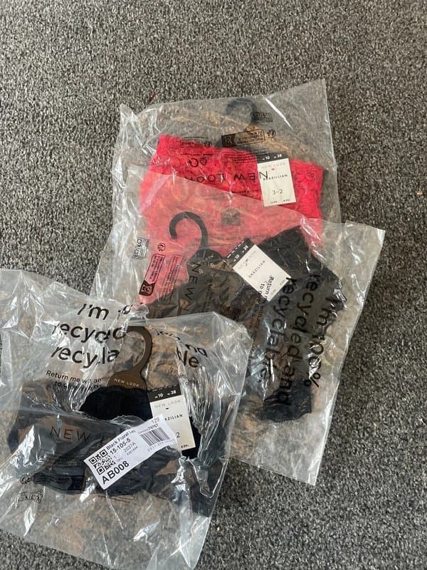 New Look Womens lace knickers