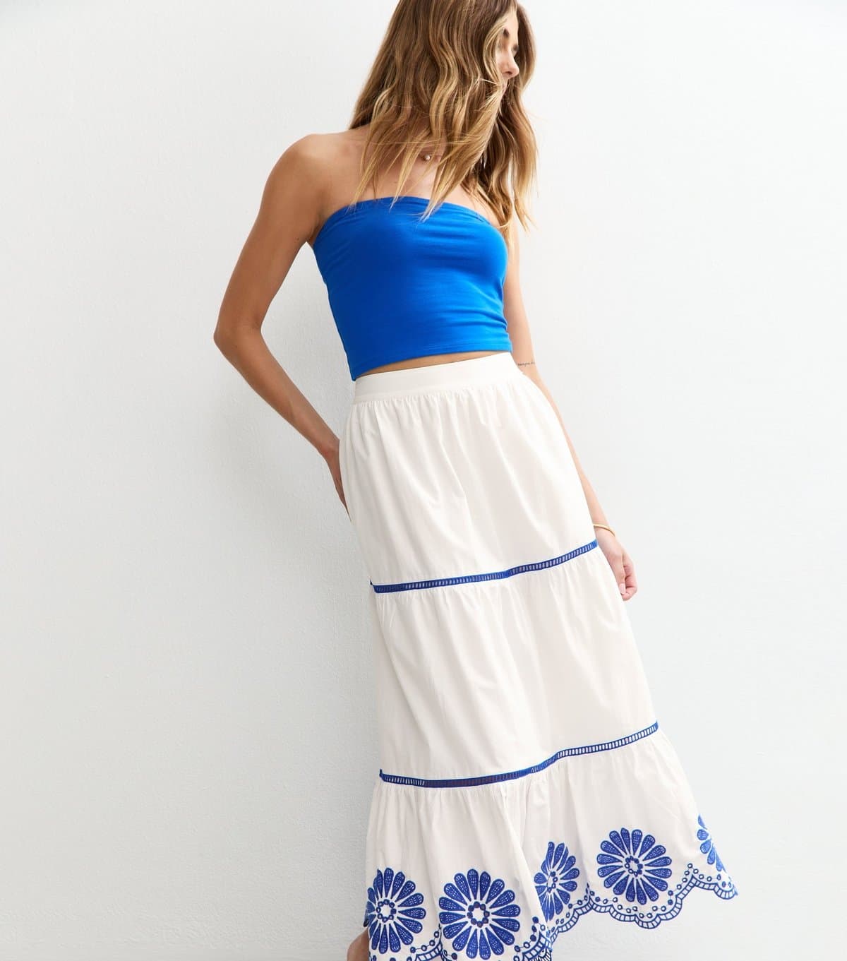 New Look New Look White Contrast Trim Embroidered Hem Midi Skirt