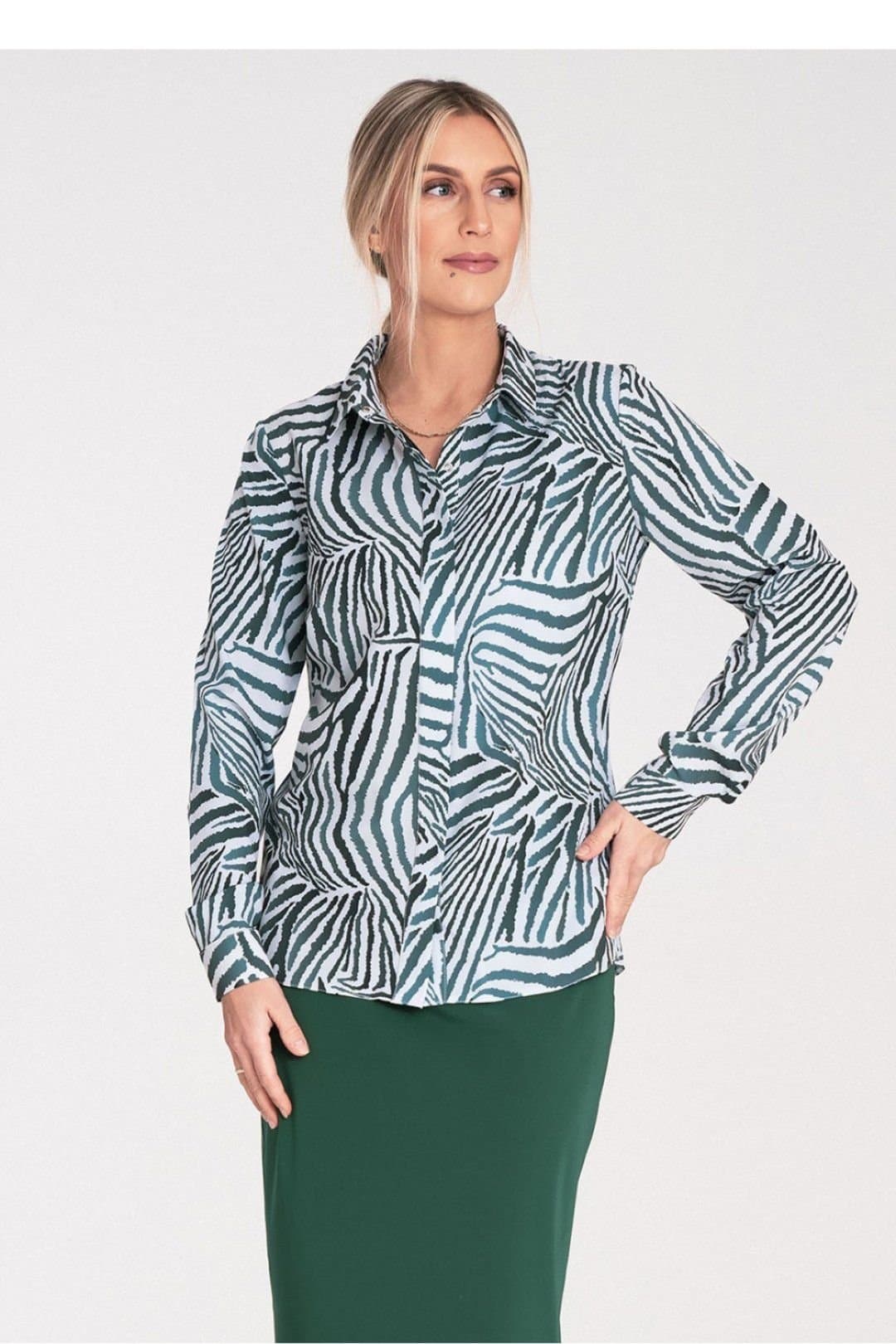 Love Lace Love Lace Women's Classic Long Sleeve Snap Shirt with Collar