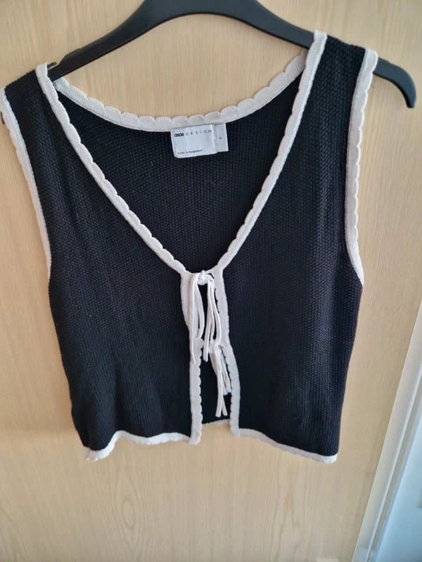 ASOS Design ASOS Design Knitted waist coat