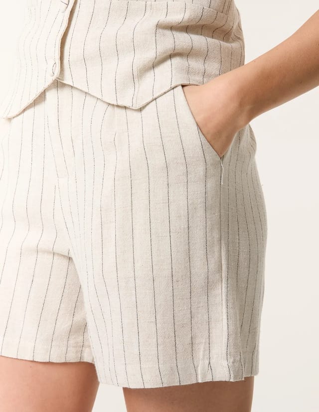 Blue Vanilla Linen Pinstripe Shorts - 3