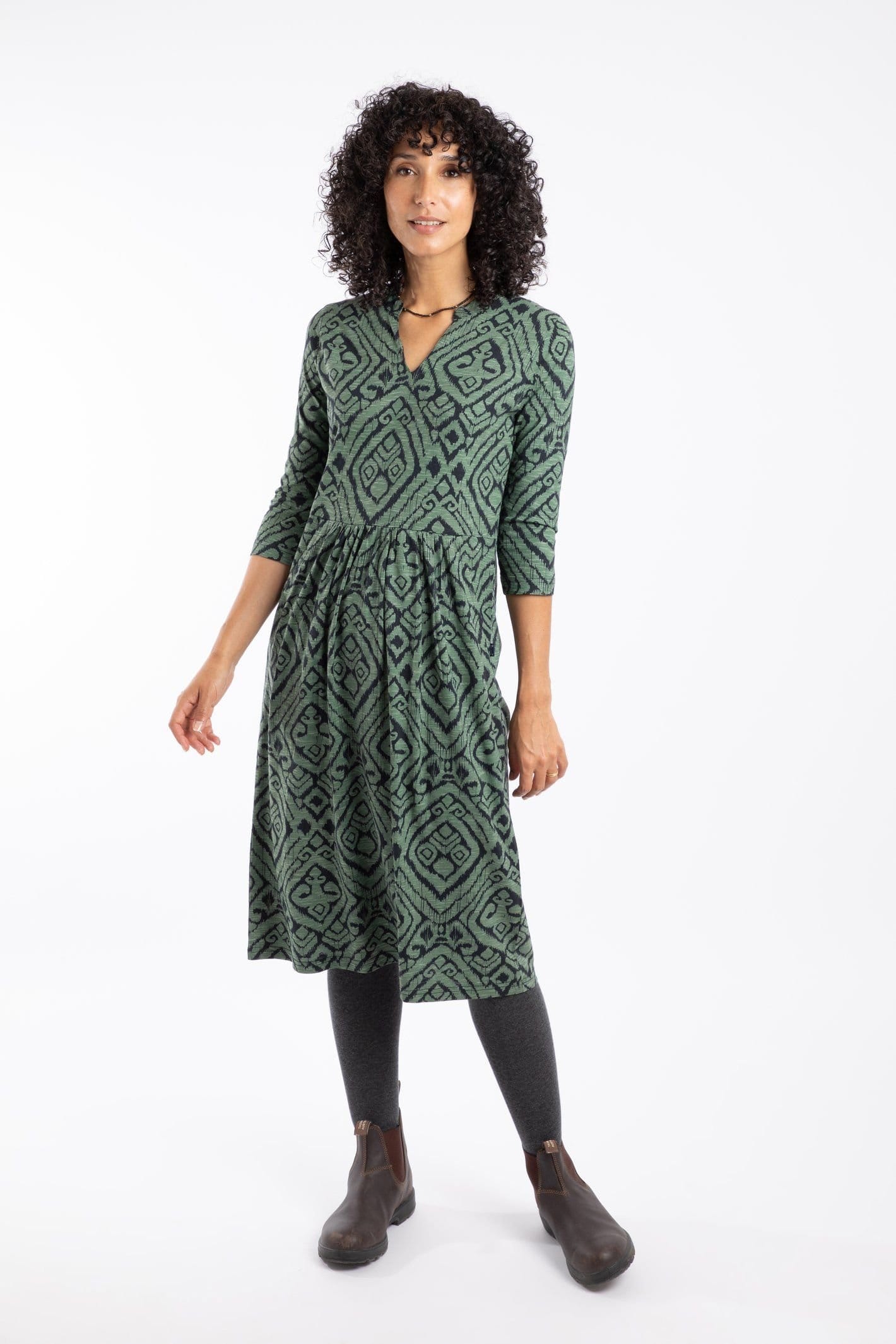Weird Fish Weird Fish Women's Isolde Printed Jersey Midi Dress in Dark Olive - 4