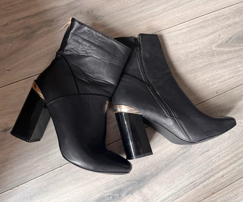 New Look Black leather ankle boots from New Look