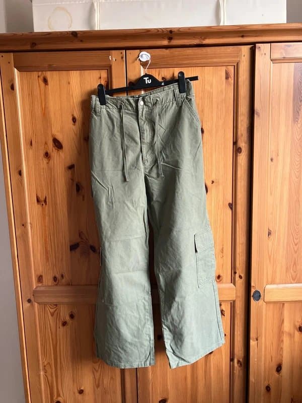 ASOS Wide leg cargo pants