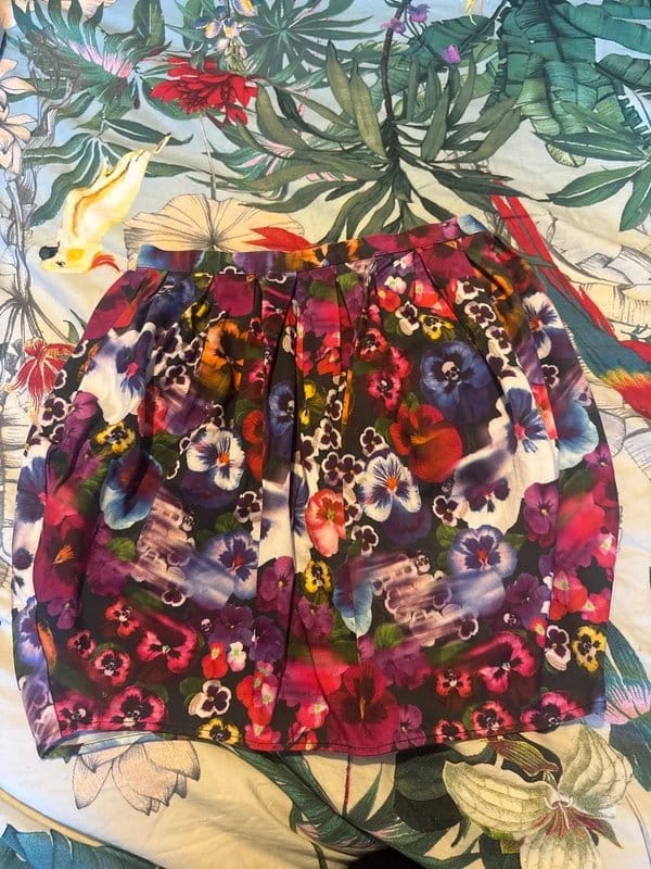 Topshop Floral Puffer Miniskirt Size 6