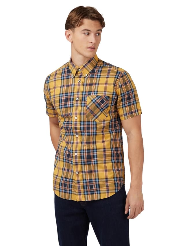 Ben Sherman Ben Sherman Men's Classic Check Shirt For Men in Gold - 2