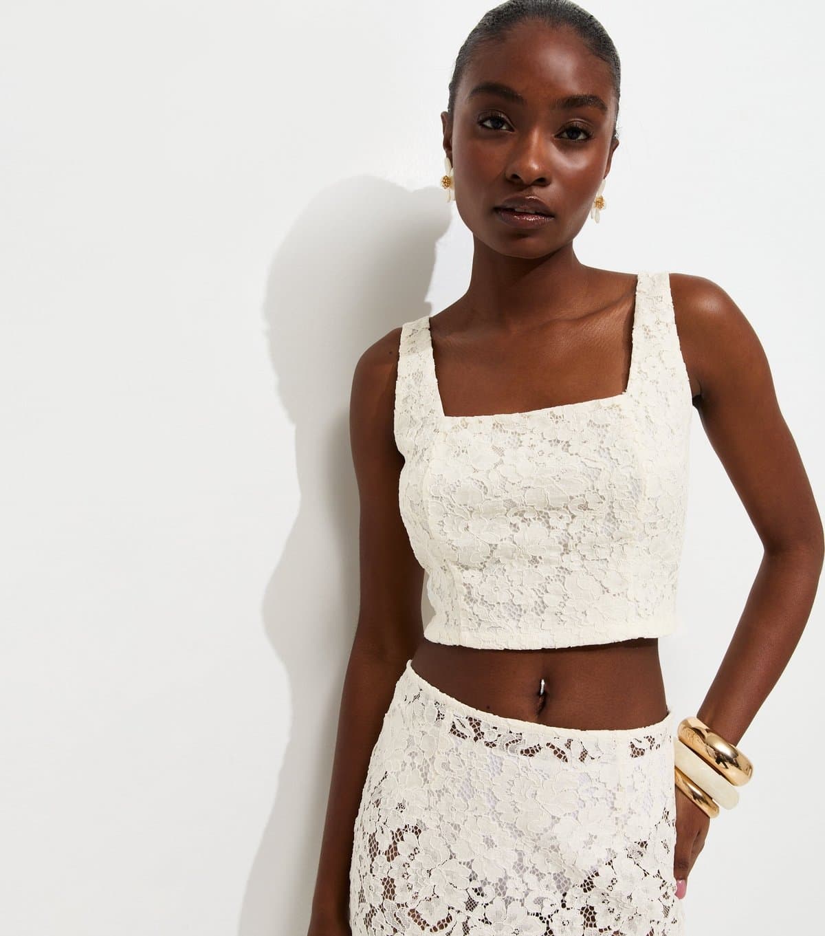 New Look Women's Off White Lace Square Neck Crop Top New Look
