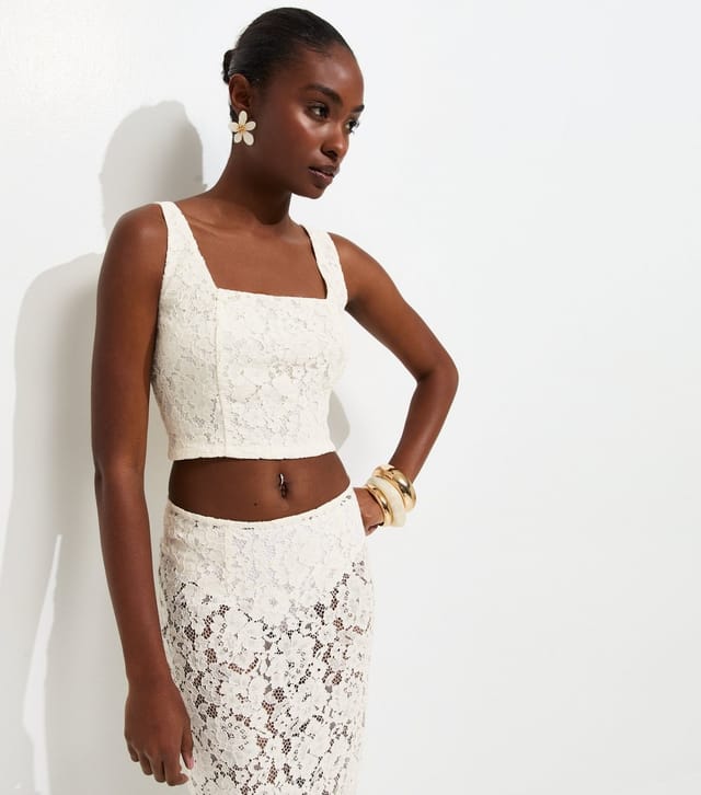 New Look Women's Off White Lace Square Neck Crop Top New Look - 3