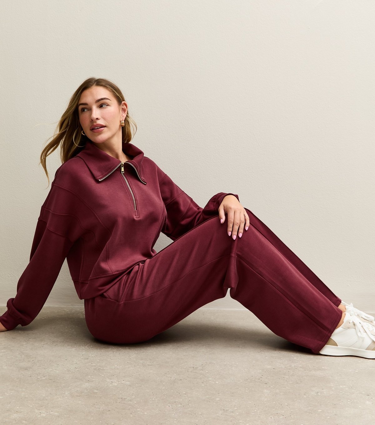 Rise Women's by Zara McDermott Burgundy Jersey Wide Leg Joggers Rise New Look - 2