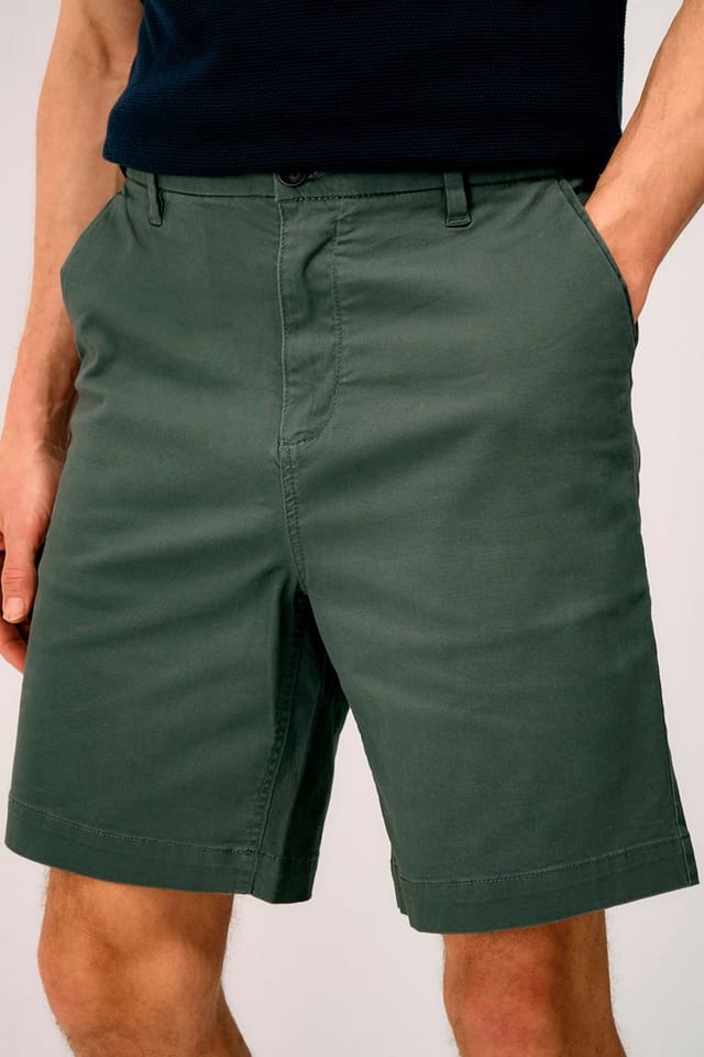 Crew Clothing Crew Clothing Men's Bermuda Chino Stretch Shorts Olive - 2