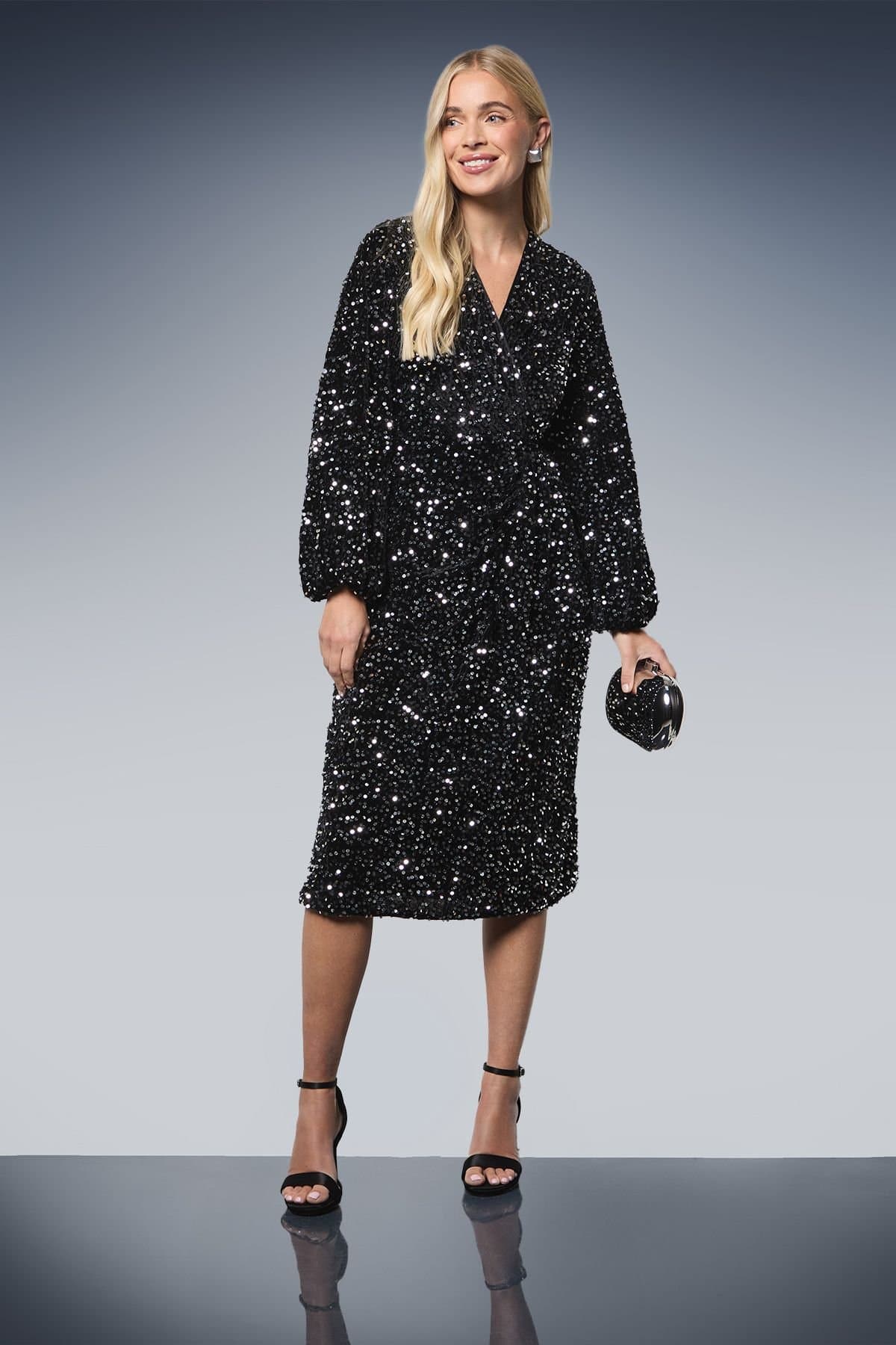 Wallis Wallis Women's Petite Sequin Velvet Midi Dress in Black