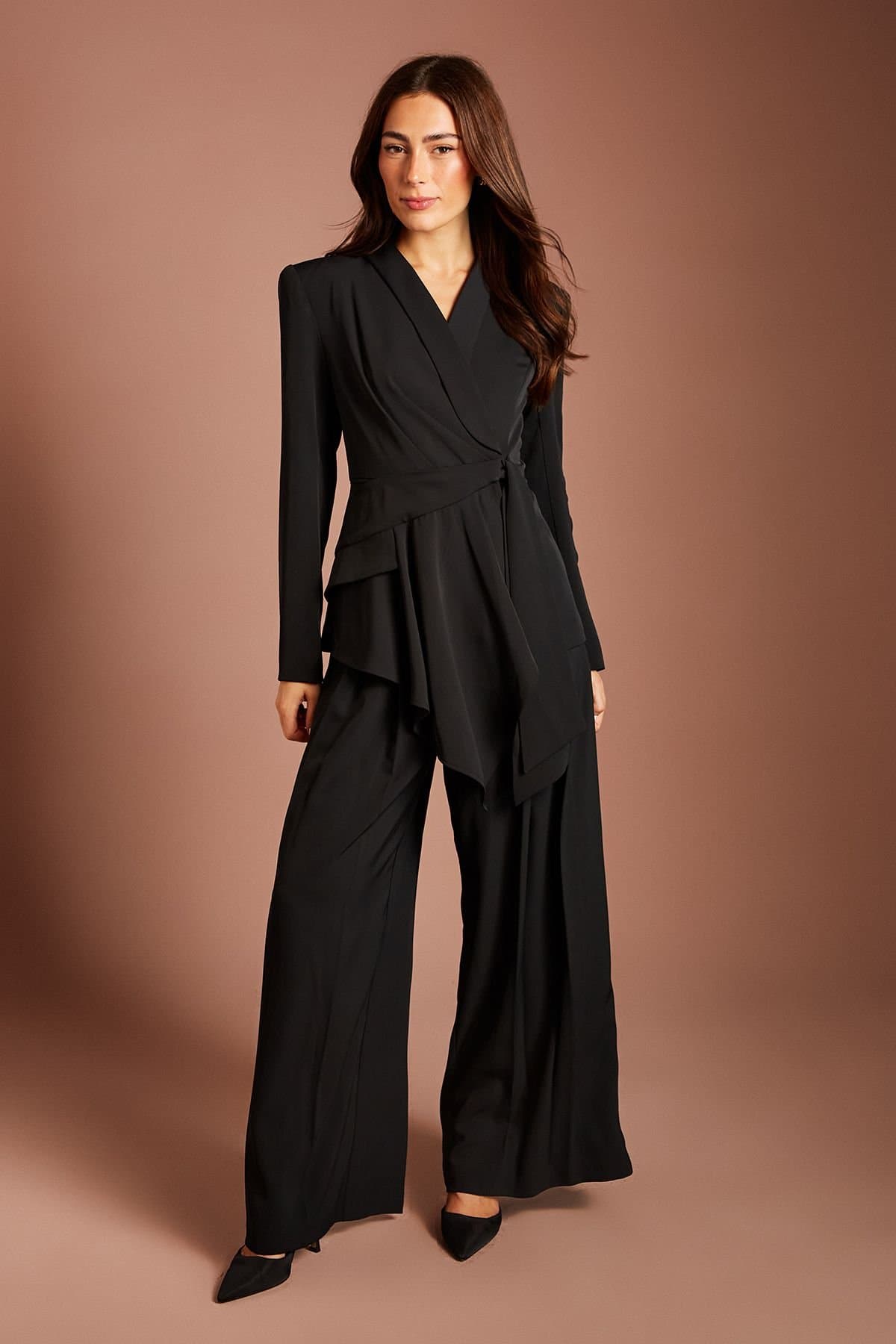Coast Coast Women's Pleated Front Crepe Trousers in Black