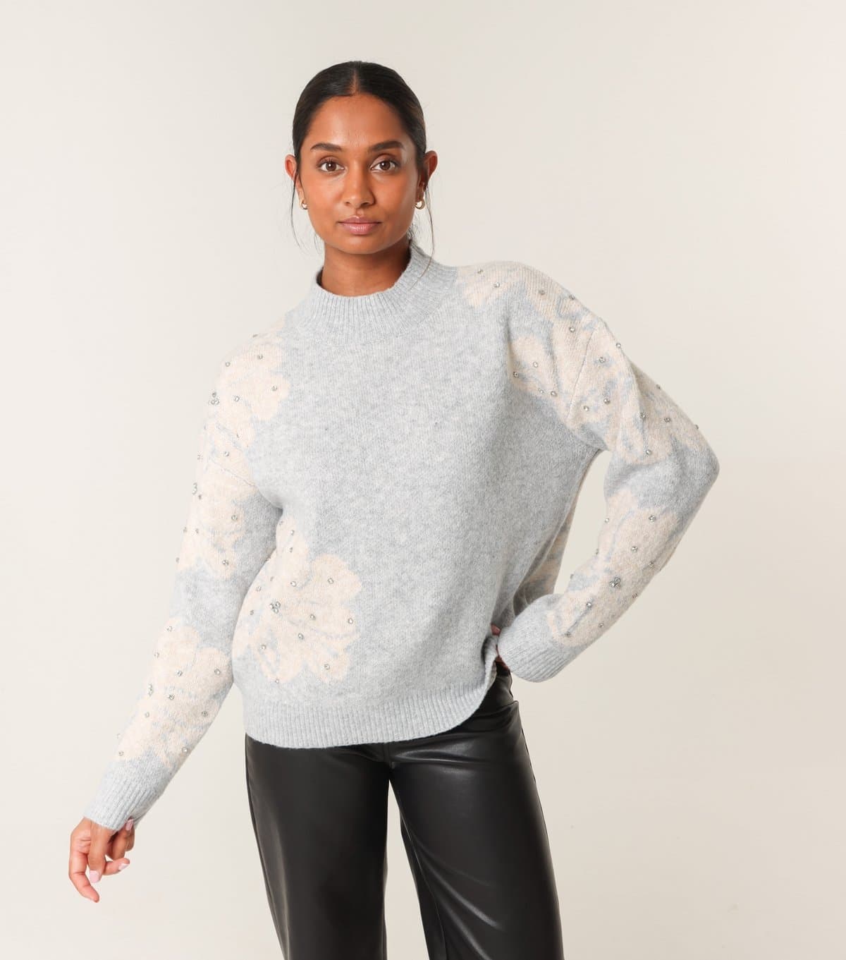 Blue Vanilla Women's Grey Floral Pattern Embellished Jumper Blue Vanilla New Look