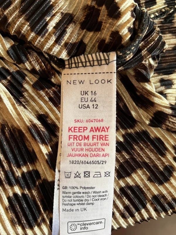 New Look Leopard print T-shirt new look size 16
