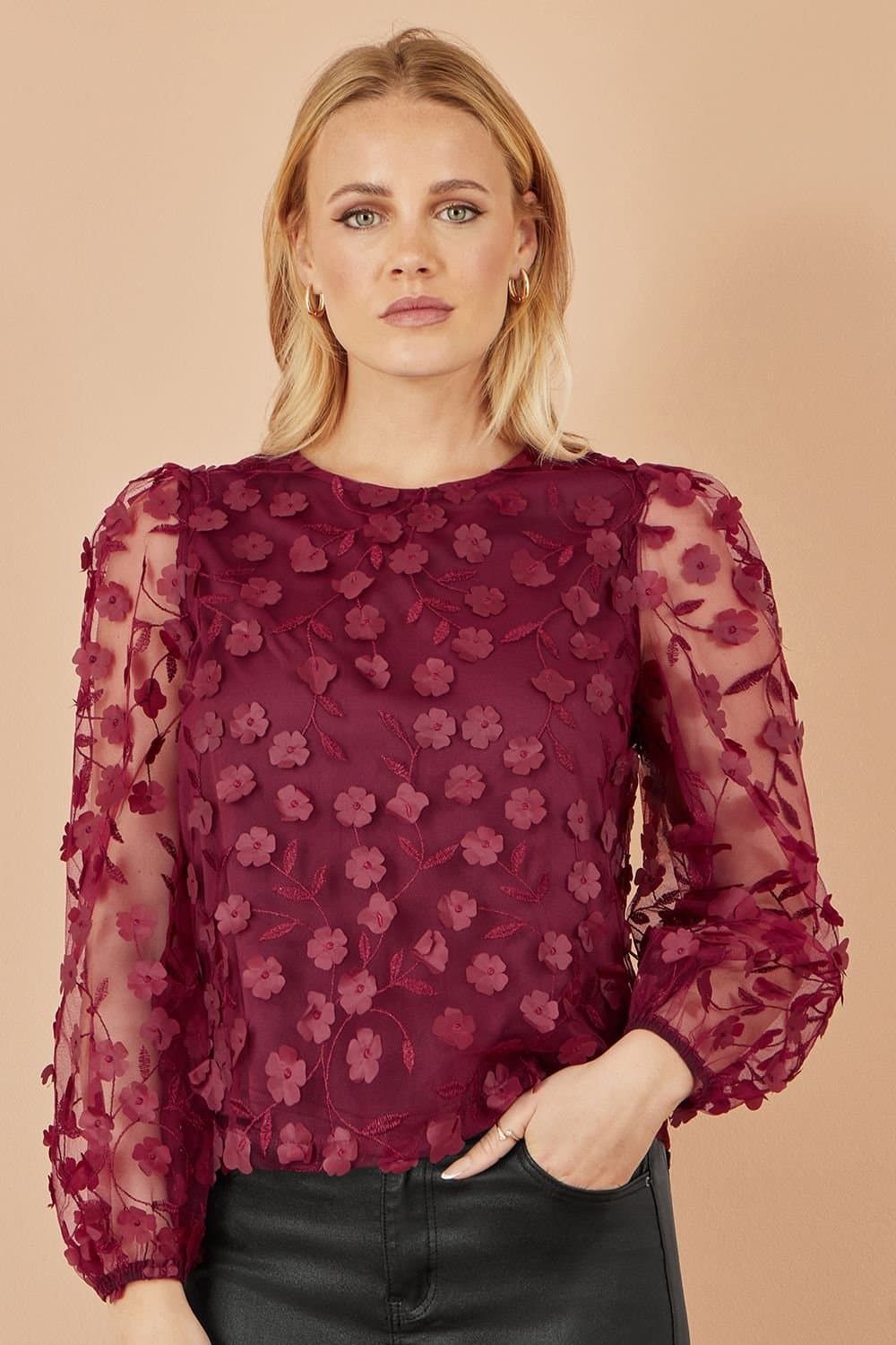 Yumi Yumi Women's Burgundy Sheer Sleeve Applique Flower Top