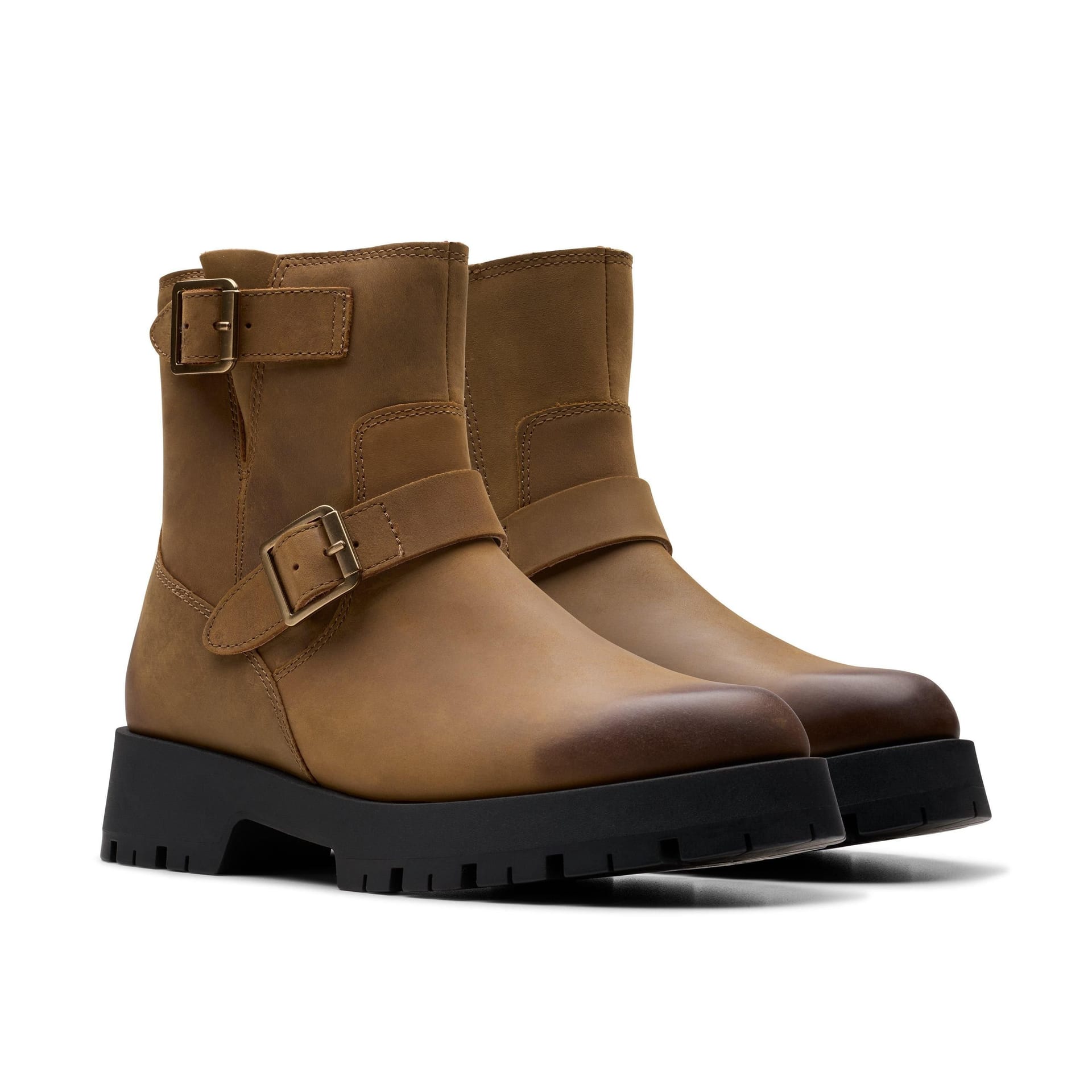 Clarks Clarks Women's Ledwick Haley Dark Sand Oily Ankle Boots in Brown - 4