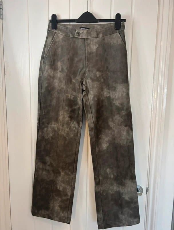 PrettyLittleThing Grey leather trousers
