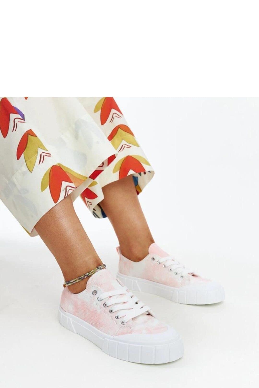 Love Lace Love Lace Women's Jerina Low Textile Sneakers with Round Toe Rubber Sole & Laces in Pink