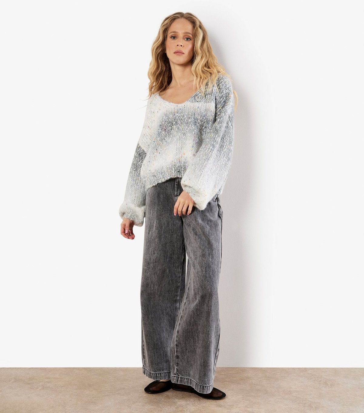 Apricot Women's Grey Tinsel & Fleck Jumper Apricot New Look - 2