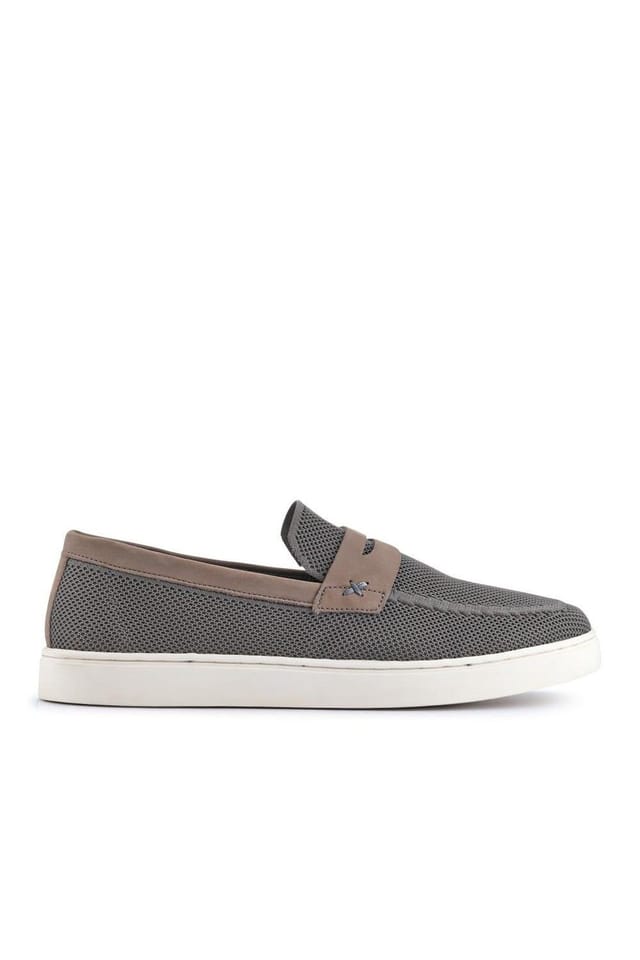 Jones Bootmaker Jones Bootmaker Men's Quincee Slip-On Shoes in Grey - 2