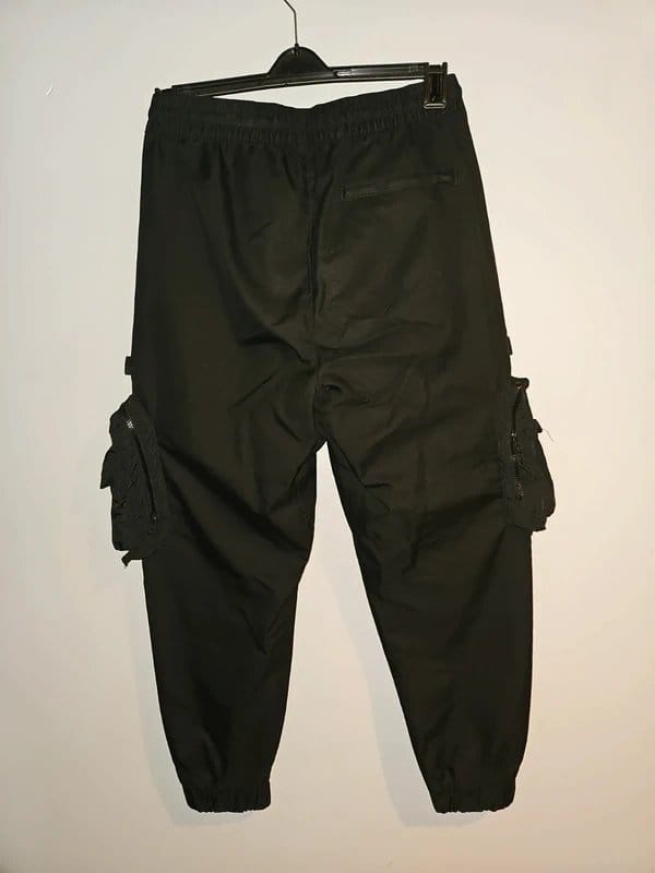 Bershka Black Cropped Cargo Pants