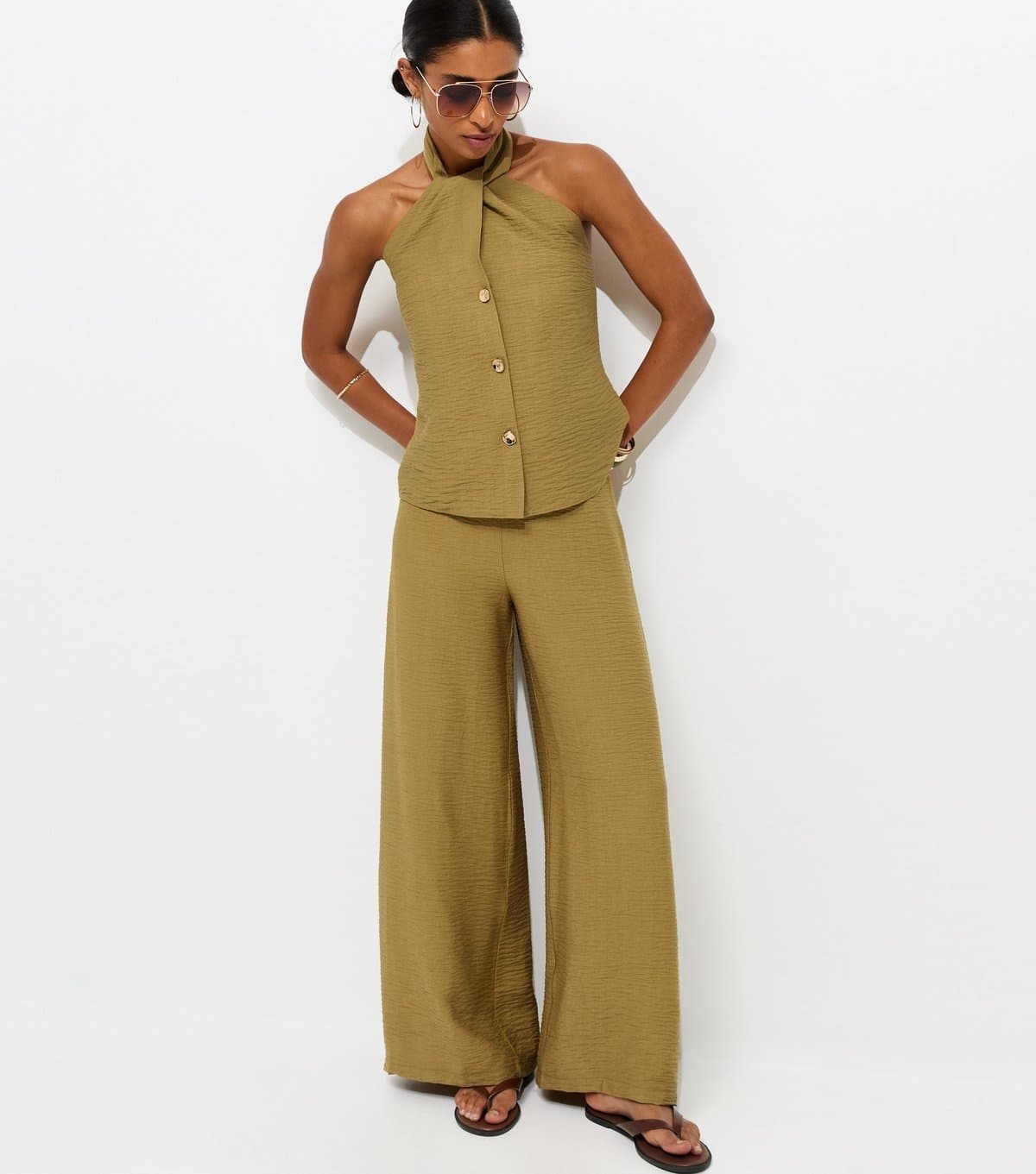 New Look Women's Light Khaki Crinkle Wide Leg Trousers New Look