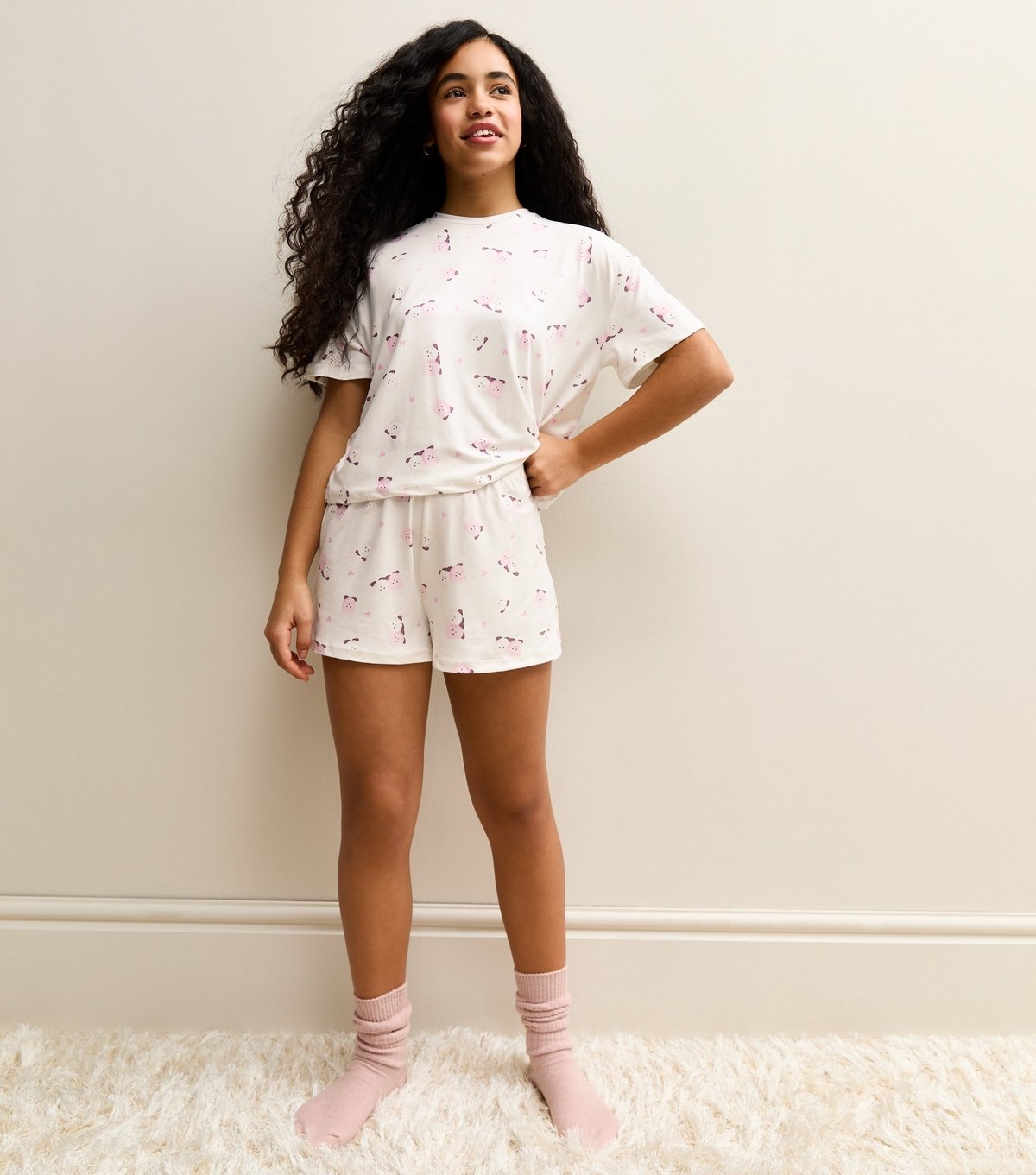 New Look Girls' Cream Marshmallow Print T-Shirt and Shorts Pyjama Set New Look - 2