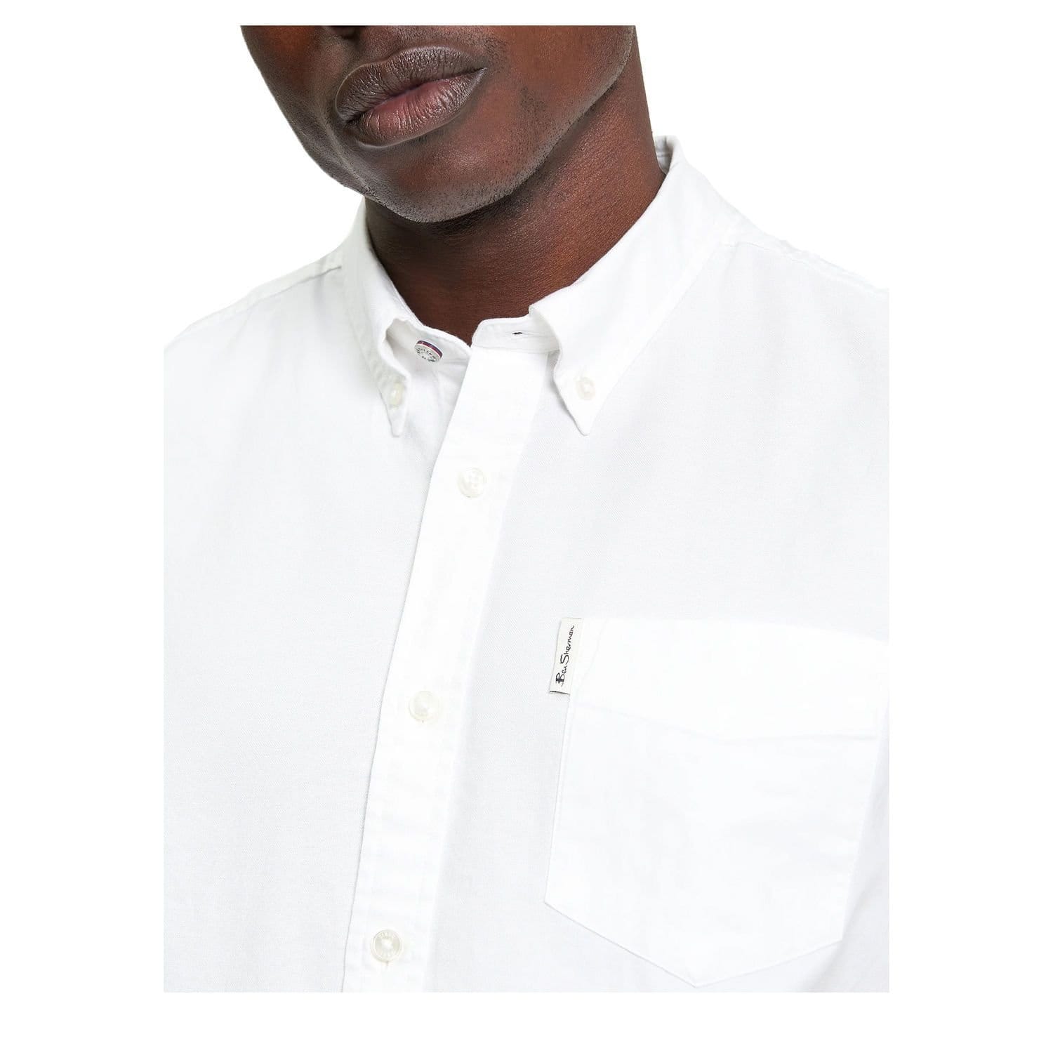 Ben Sherman Ben Sherman Men's Signature Oxford Short-Sleeved Shirt in White - 4