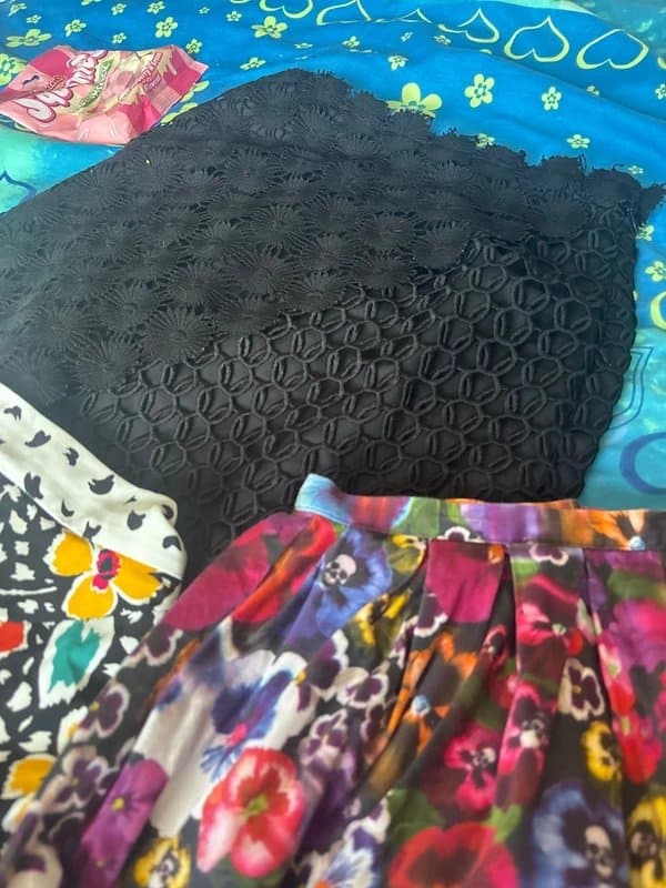 Topshop A bundle of Topshop skirt size 4 to 6