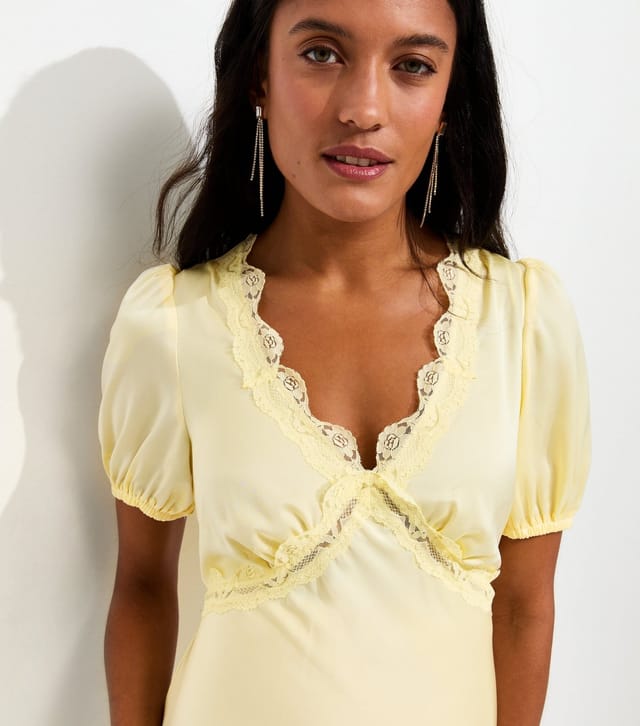 New Look Women's Maternity Yellow Lace Trimmed Satin Midi Tea Dress New Look - 3