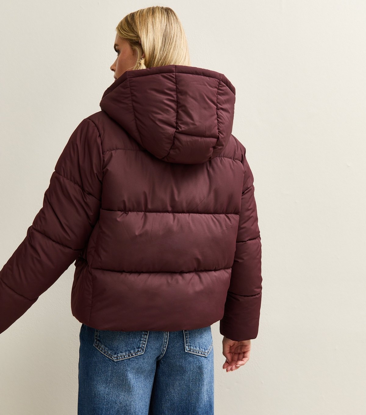 New Look Women's Petite Dark Burgundy Hooded Cropped Puffer Jacket New Look - 4