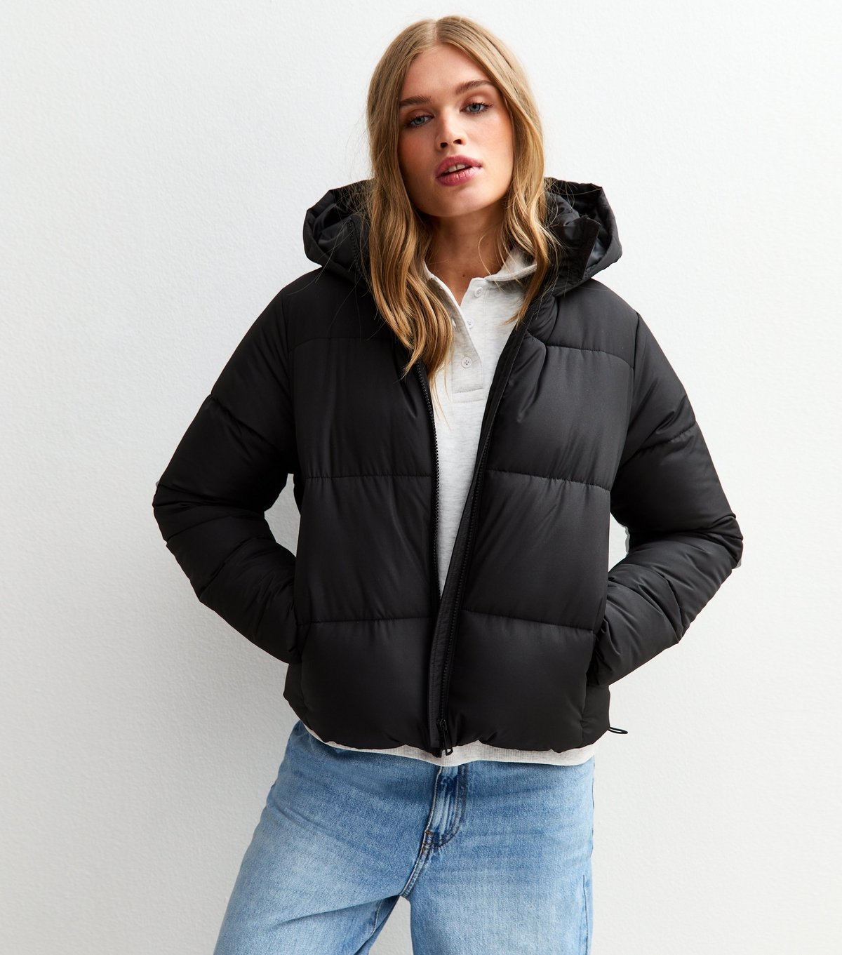 New Look Women's Black Hooded Cropped Puffer Jacket New Look - 2