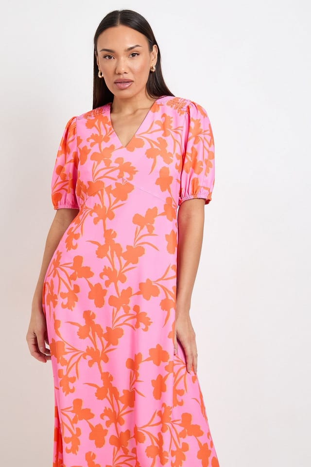 Wallis Wallis Women's Floral Ruched Midi Dress in Pink - 2