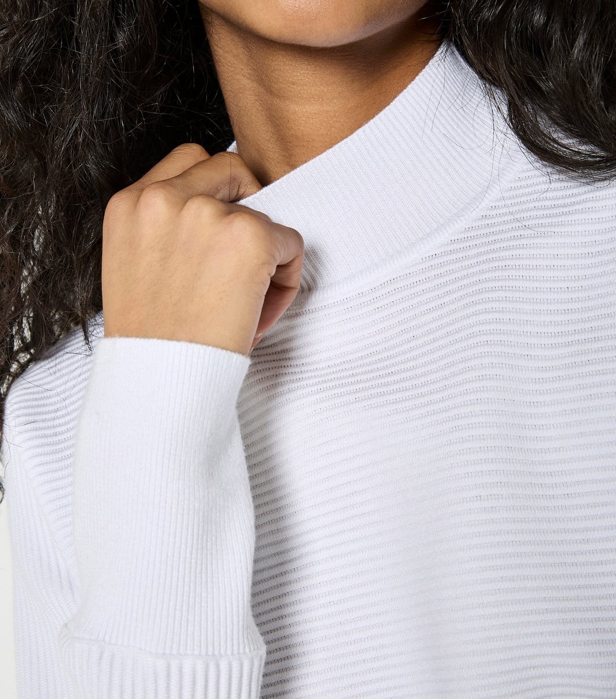 Apricot Women's White Ribbed High Neck Jumper Apricot New Look - 2