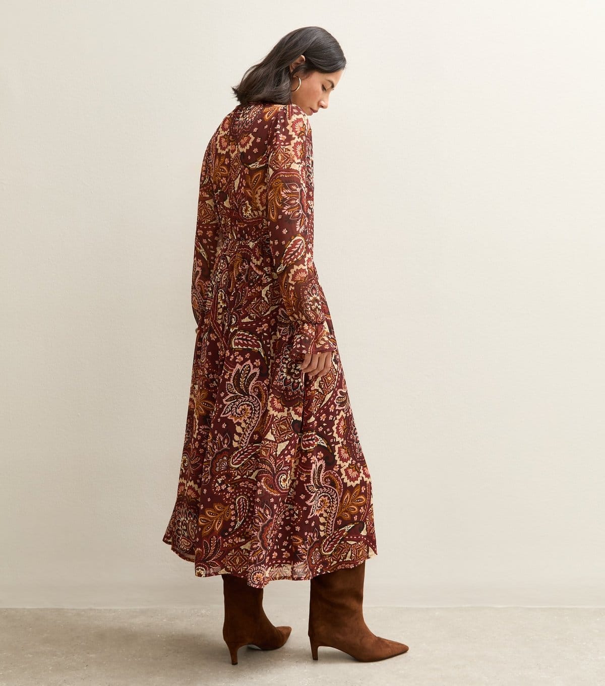 New Look Women's Brown Paisley Print V-Neck Long Sleeve Midi Dress New Look - 4