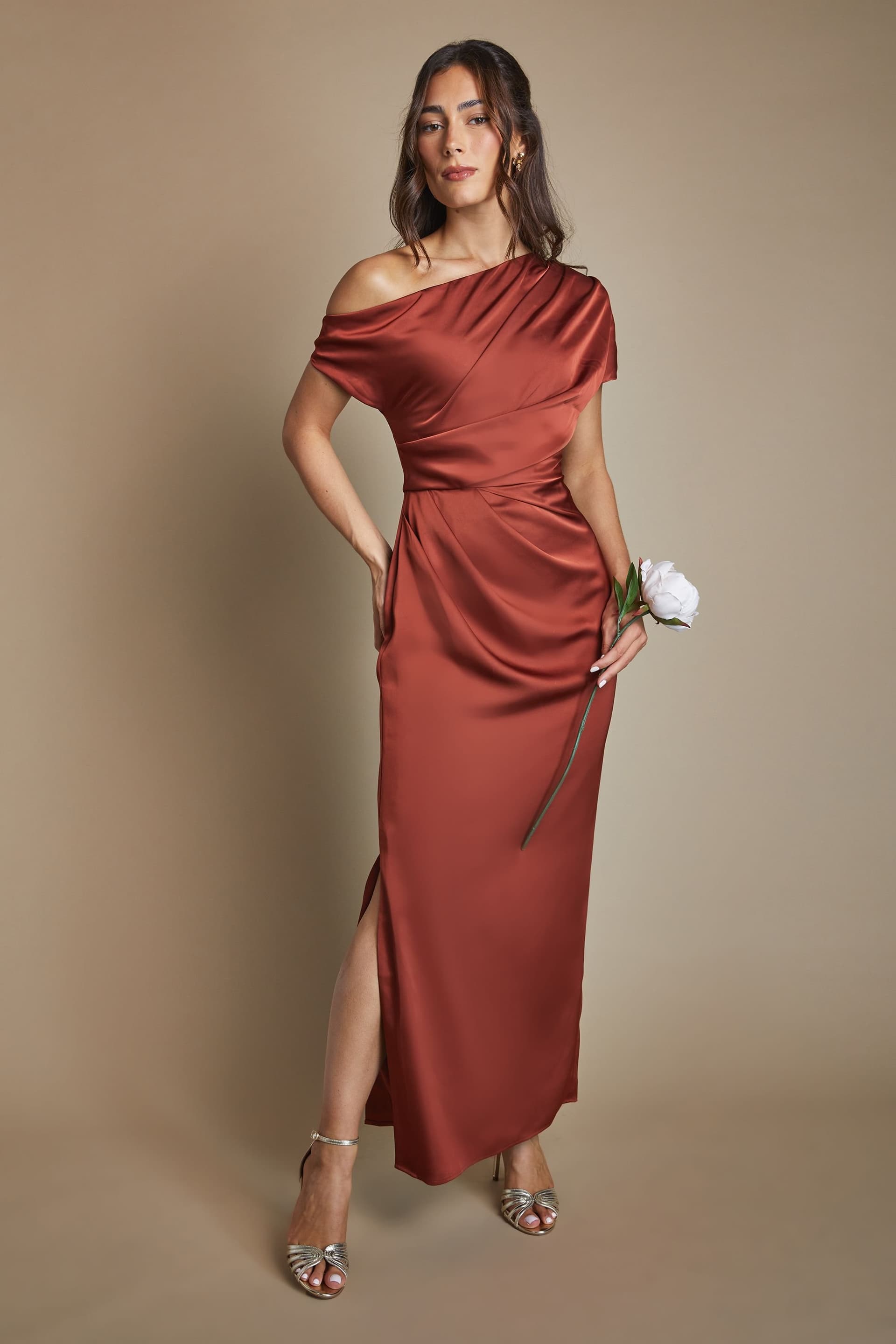 Coast Coast Women's Satin Ruched Detail Off-The Shoulder Maxi Bridesmaid Dress in Copper