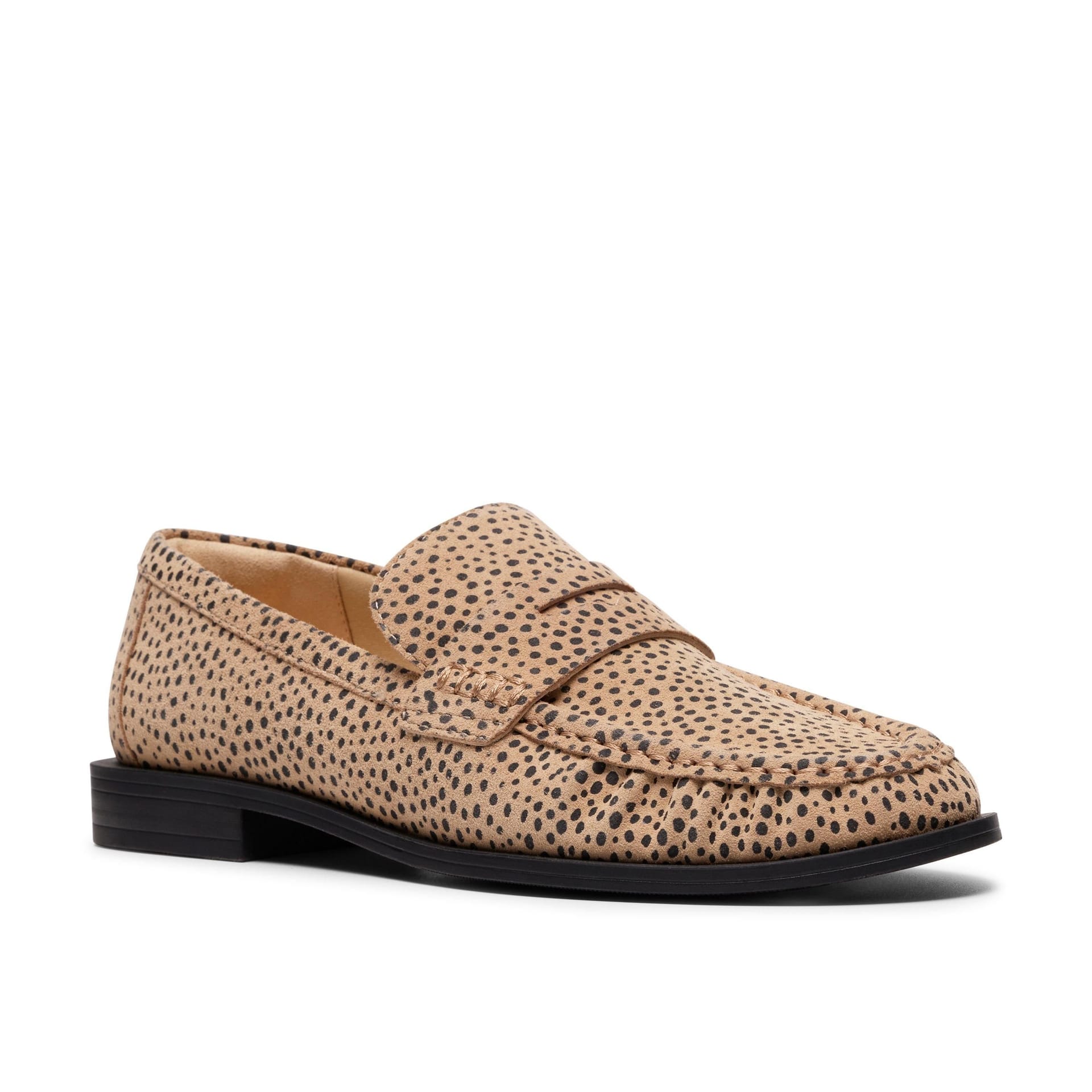 Clarks Clarks Women's Alixea Walk Animal Print Loafers, Slip Ons in Light Brown - 4