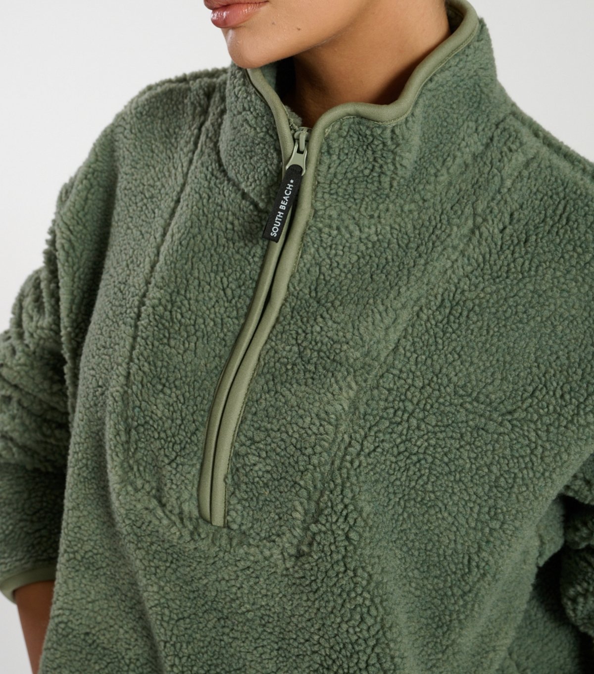 South Beach Women's Green Quarter Zip Borg Jacket South Beach New Look - 4