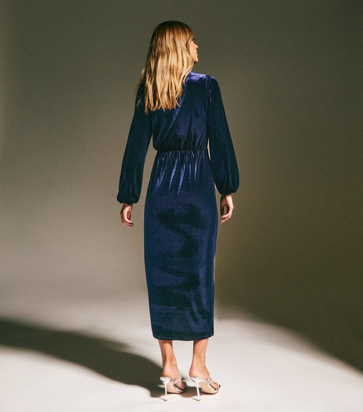 New Look Women's Navy Velvet Long Sleeve Wrap Midi Dress New Look - 4