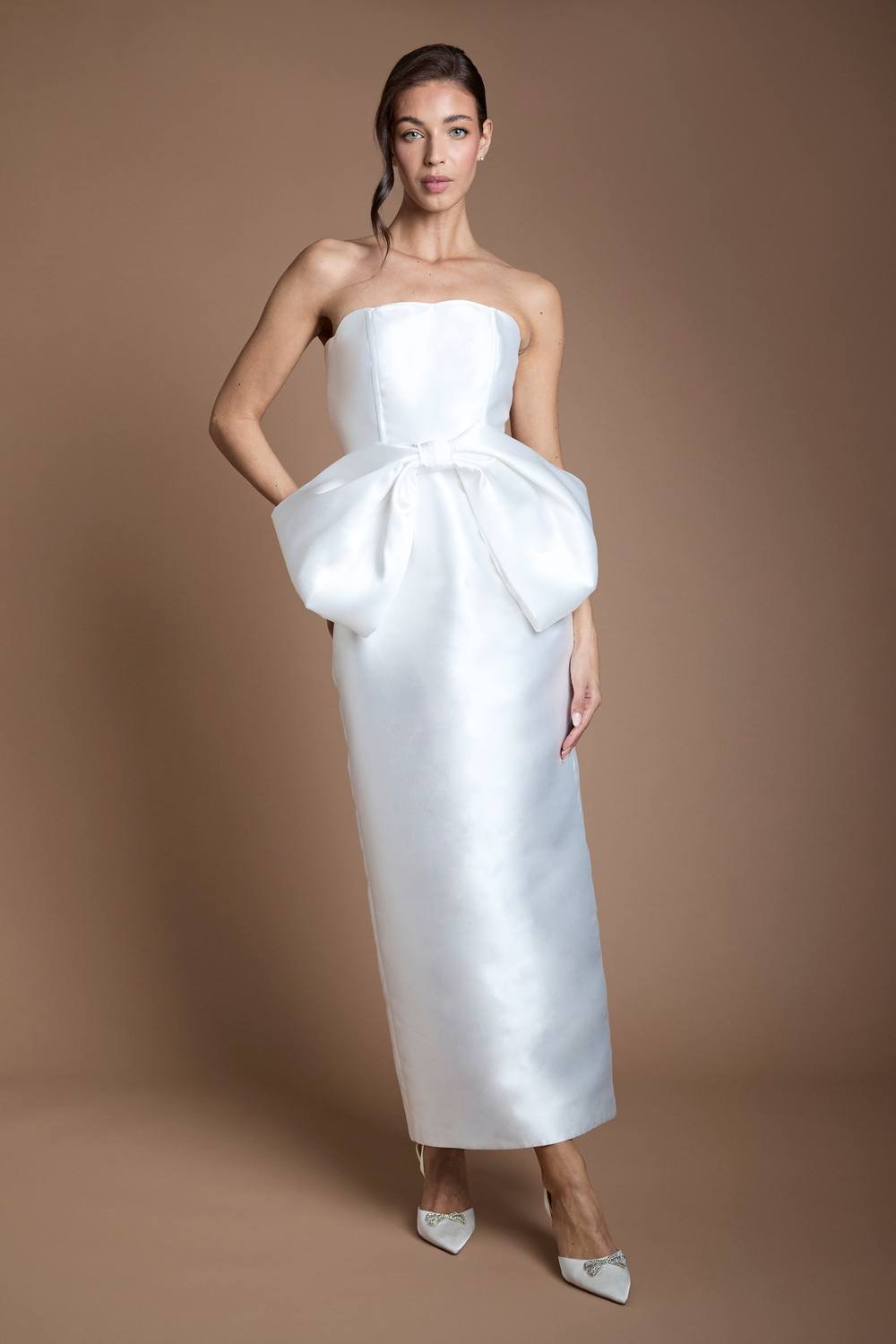 Coast Coast Women's Statement Bow Scallop Wedding Dress in Ivory - 2