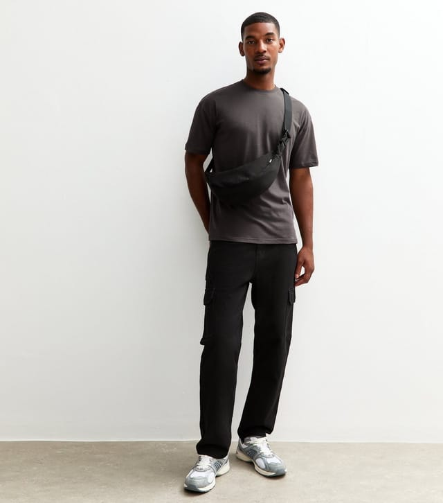 New Look Men's Dark Grey Oversized Crew Neck T-Shirt New Look - 3
