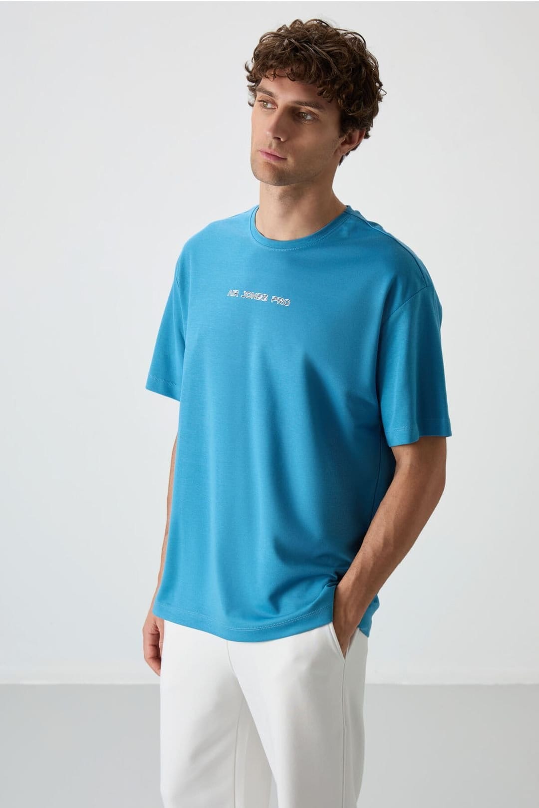 Tommy Life Tommy Life Men's Oversized Printed Crew Neck T-Shirt in Bright Blue - 4