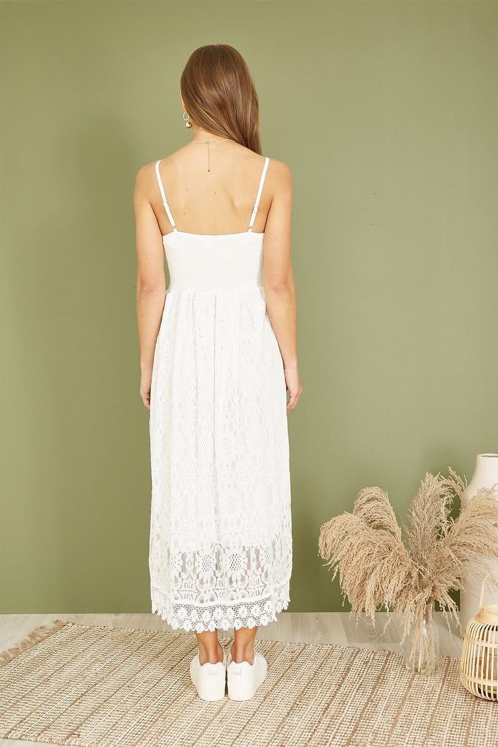 Yumi Yumi Women's White Lace Midi Sundress With Tassel Tie & Ruched Back - 4