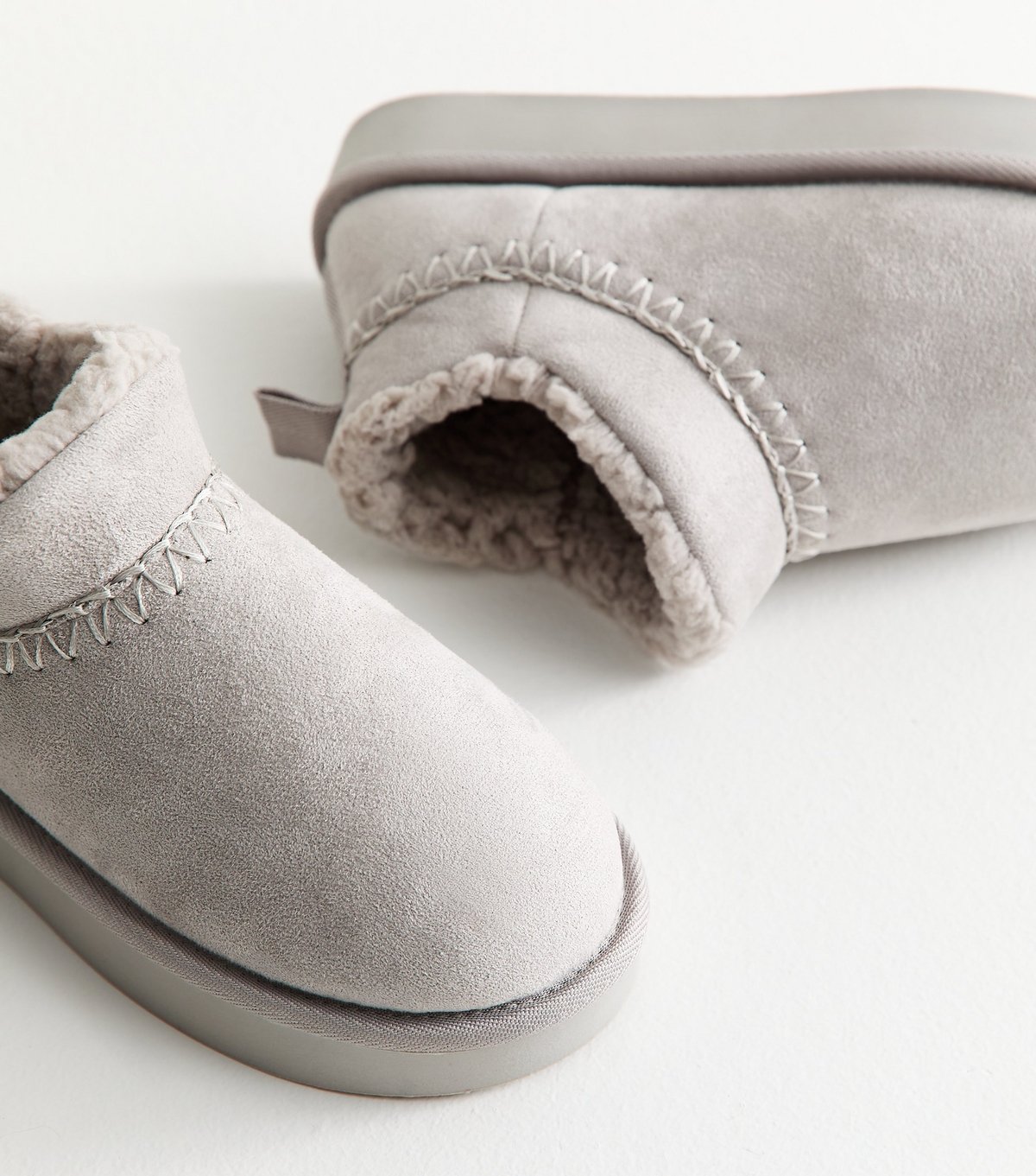 New Look Women's Grey Faux Suede Faux Sherpa Lined Slipper Boots New Look - 3